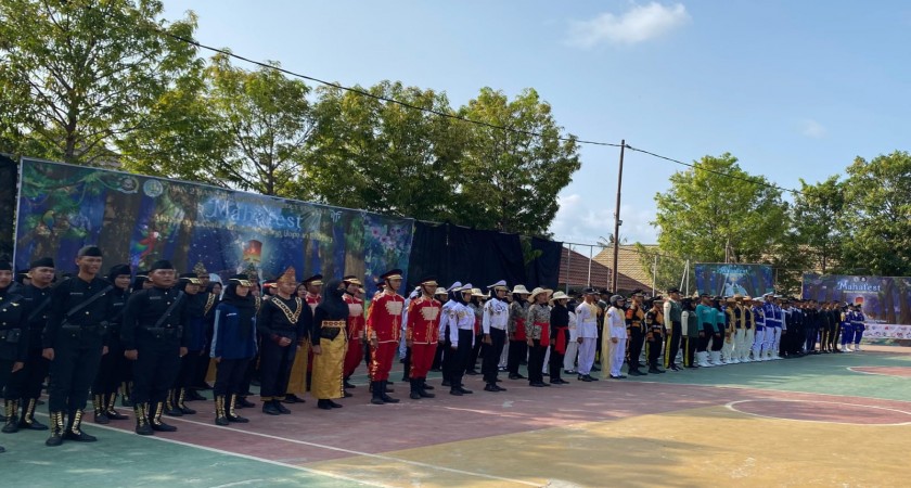 Lomba PBB Warnai Hari Ketiga MAHAFEST : Peserta Unjuk Disiplin dan Kekompakan