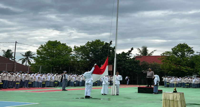 Upacara Hari Pahlawan di MAN 2 Bandar Lampung: Pesan Kapolda Lampung Menggema di Lapangan Upacara