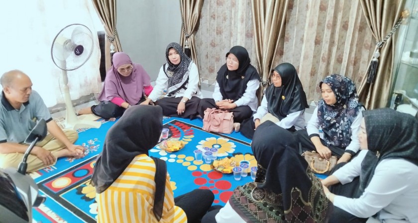 Wujud Empati: MAN 2 Bandar Lampung Berikan Dukungan untuk Siswa yang Berduka