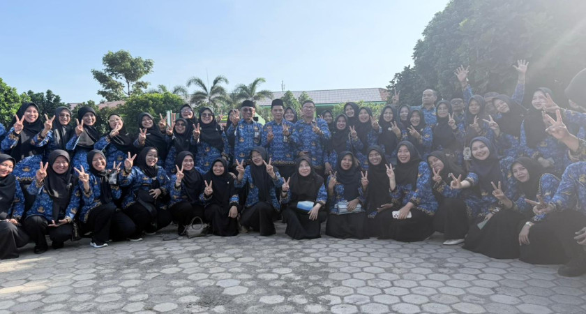 Semangat Pancasila Menggema, Keluarga Besar MAN 2 Bandar Lampung Ikuti Upacara Hari Lahir Pancasila 2026