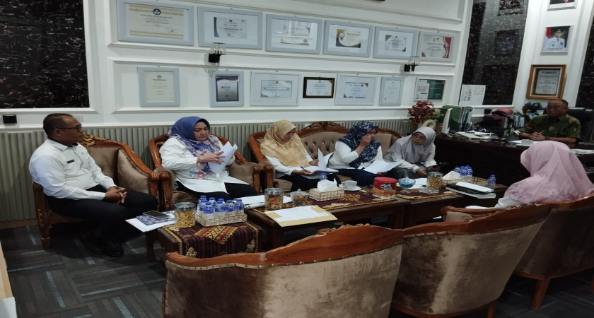 Tingkatkan Kualitas Mengajar : MAN 2 Bandar Lampung Gelar Rapat Supervisi dan Penilaian Kinerja Guru